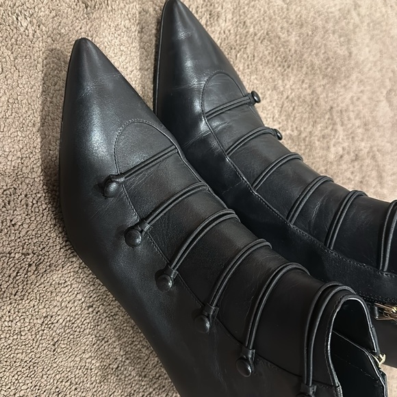 Nine West Bootie Boot - size 9M - Black - Picture 7 of 9